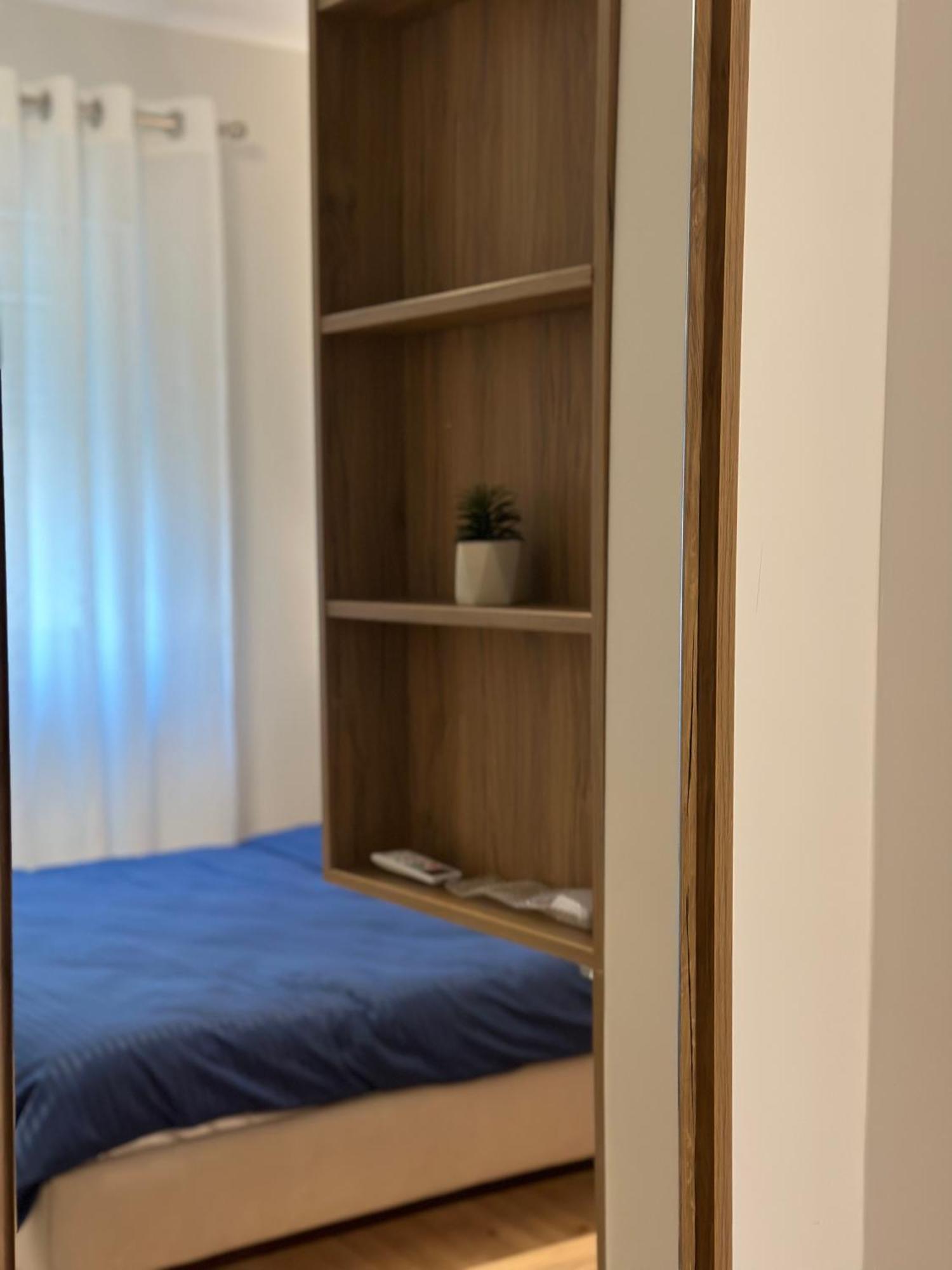 Apartment Pazari *